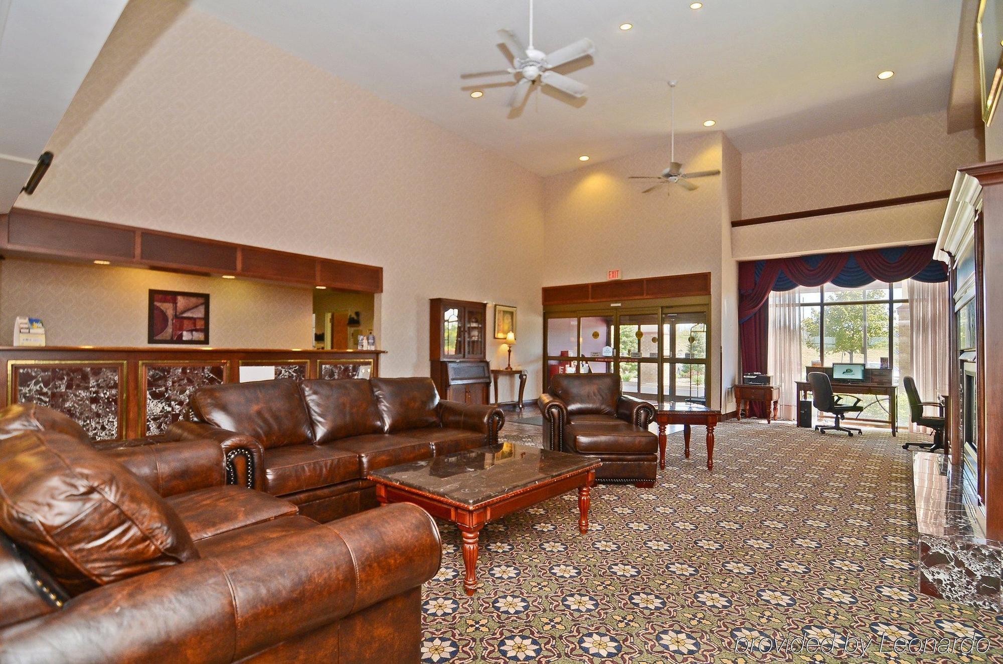 Best Western Plus Eau Claire Conference Center Ресторант снимка