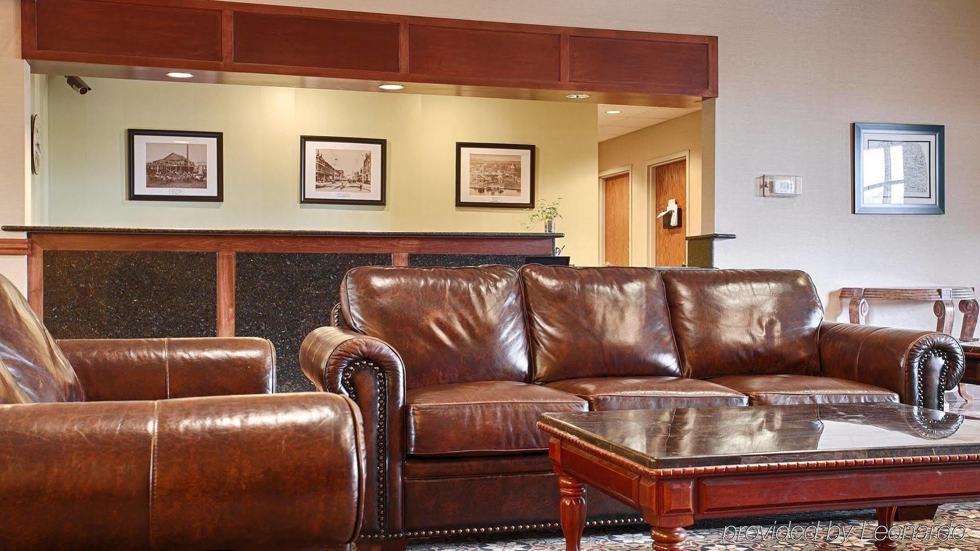 Best Western Plus Eau Claire Conference Center Екстериор снимка